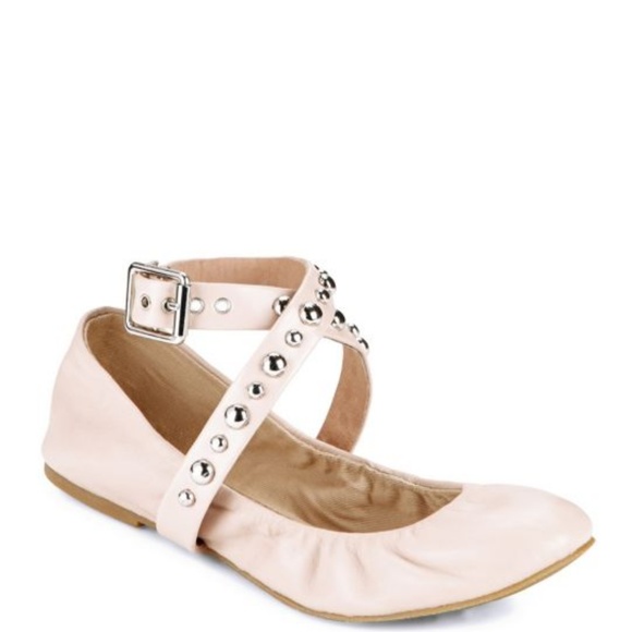 Steve Madden Shoes - NIB Steve Madden Mollie Leather Flats SZ. 8.5